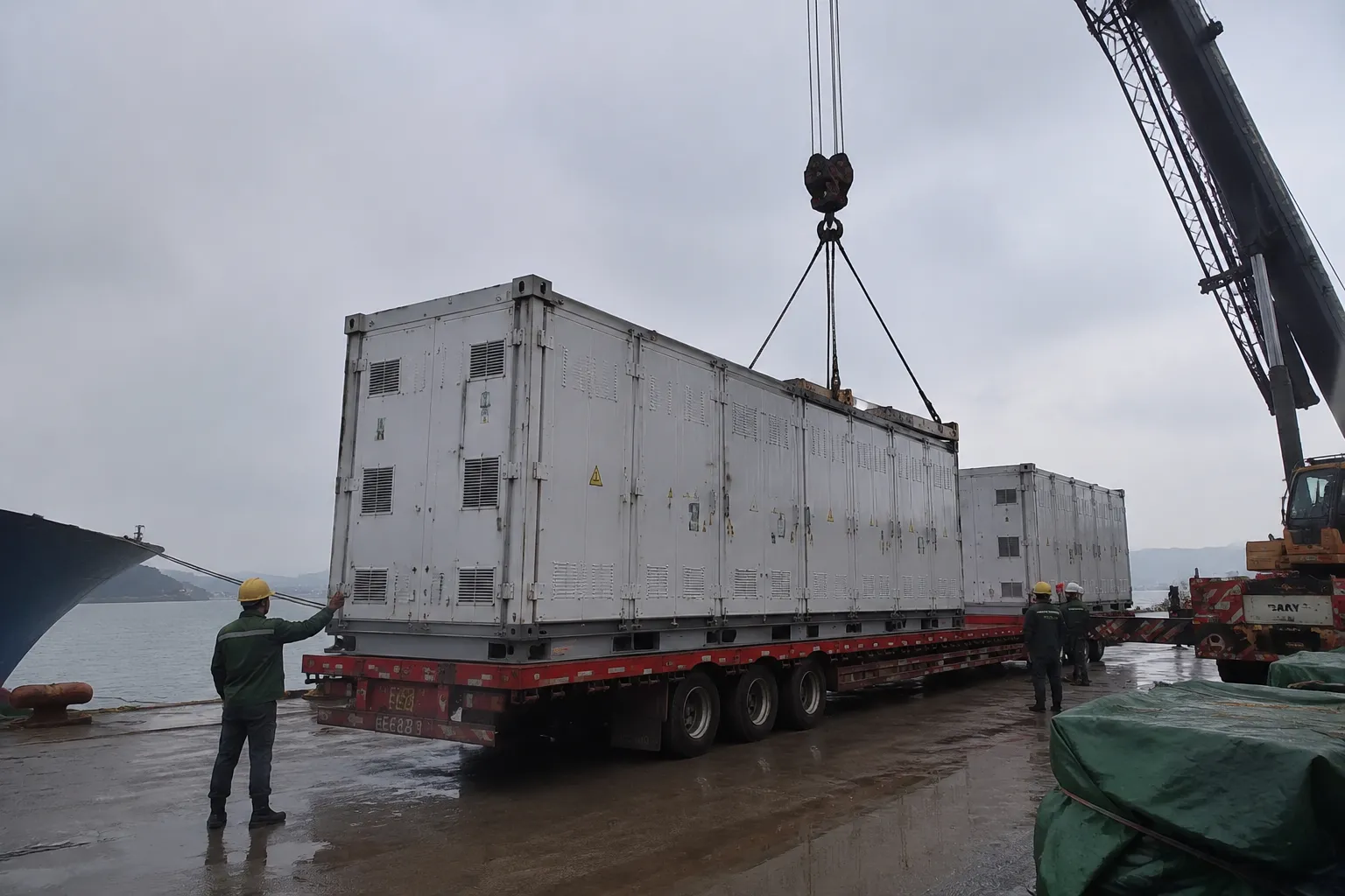 Percenec Energy global BESS supply chain and heavy container logistics